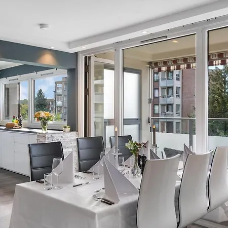 Spacious And Luxurious *